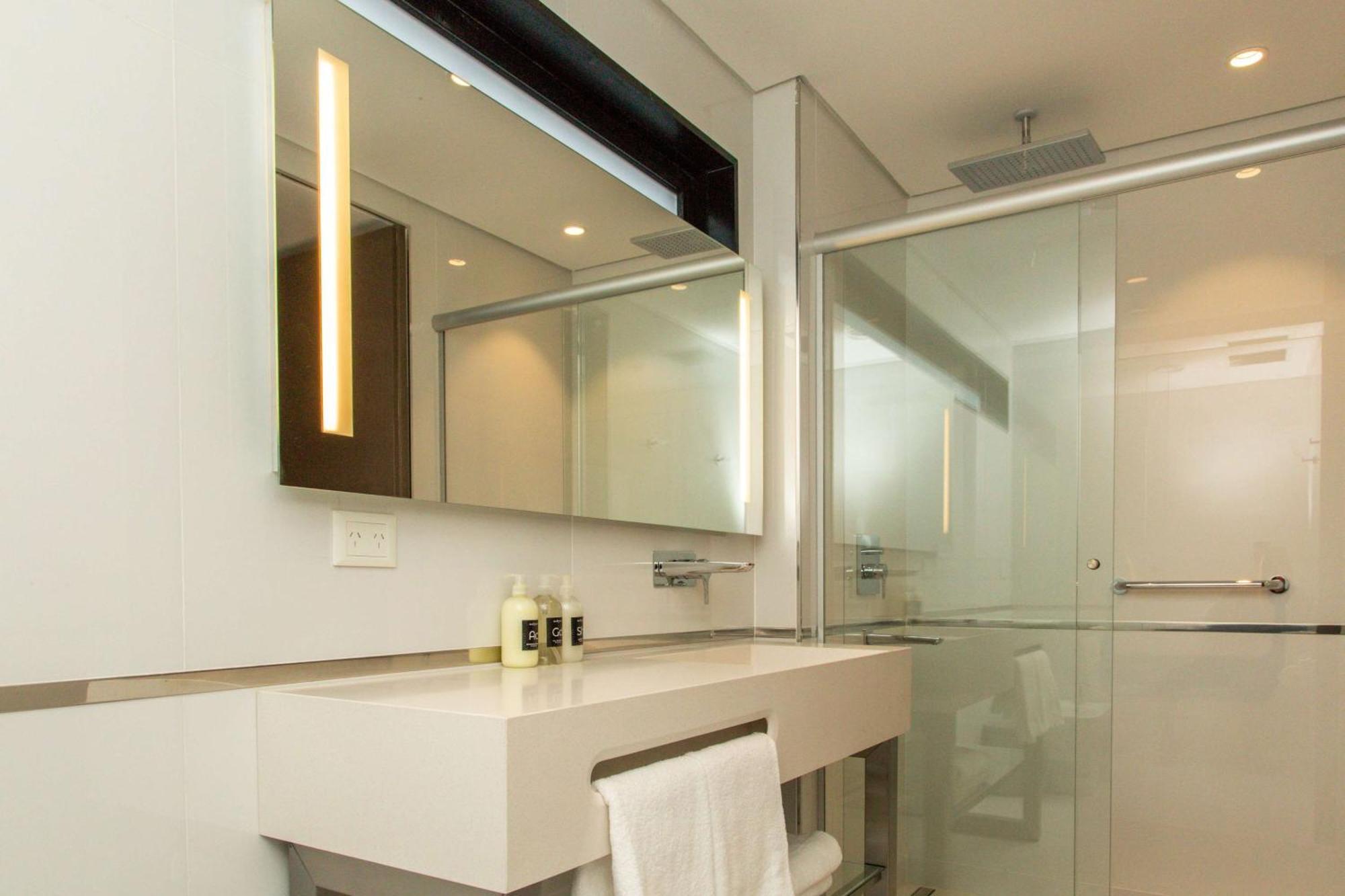 Hotel Dazzler By Wyndham La Plata Extérieur photo
