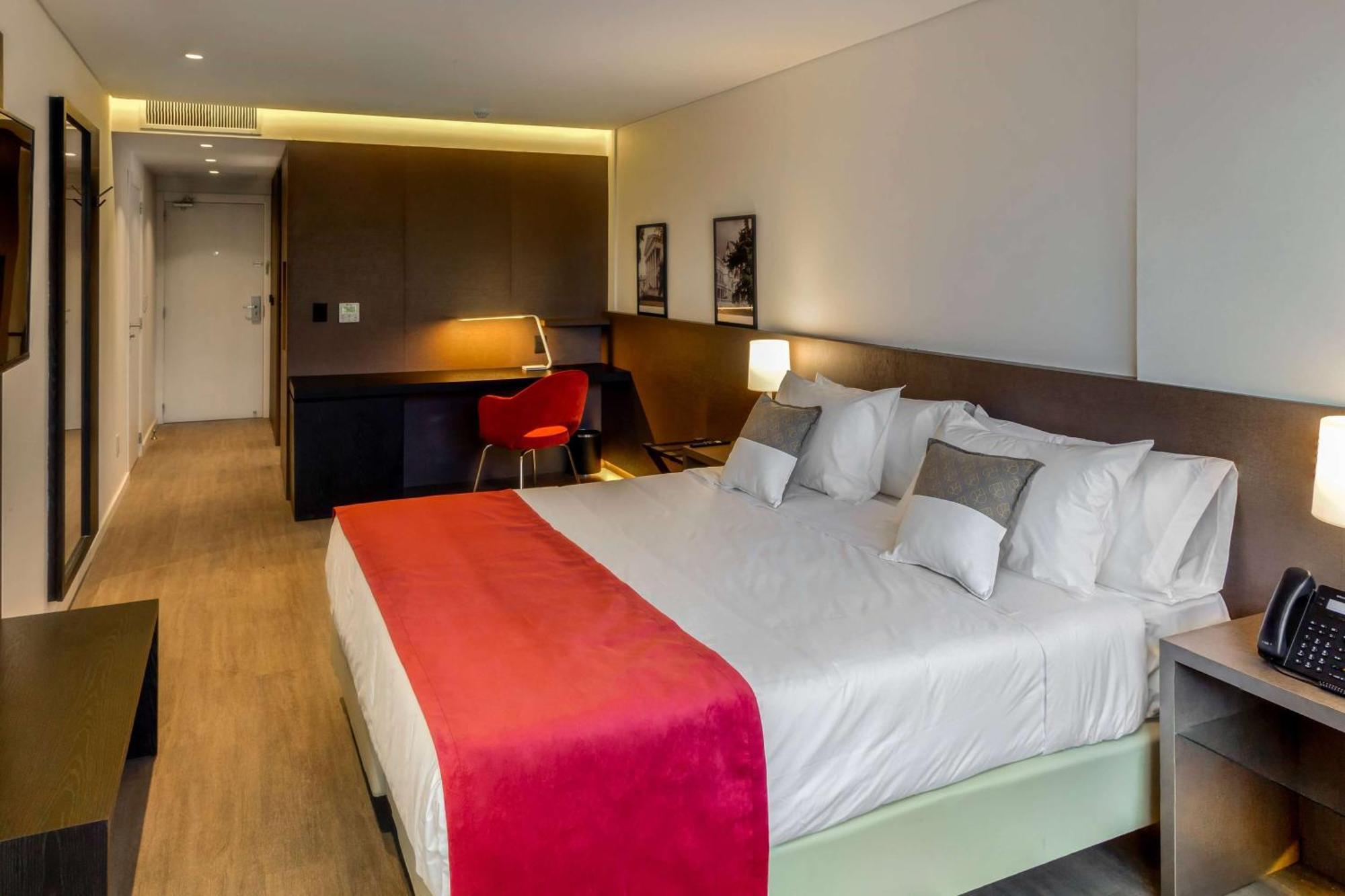 Hotel Dazzler By Wyndham La Plata Extérieur photo