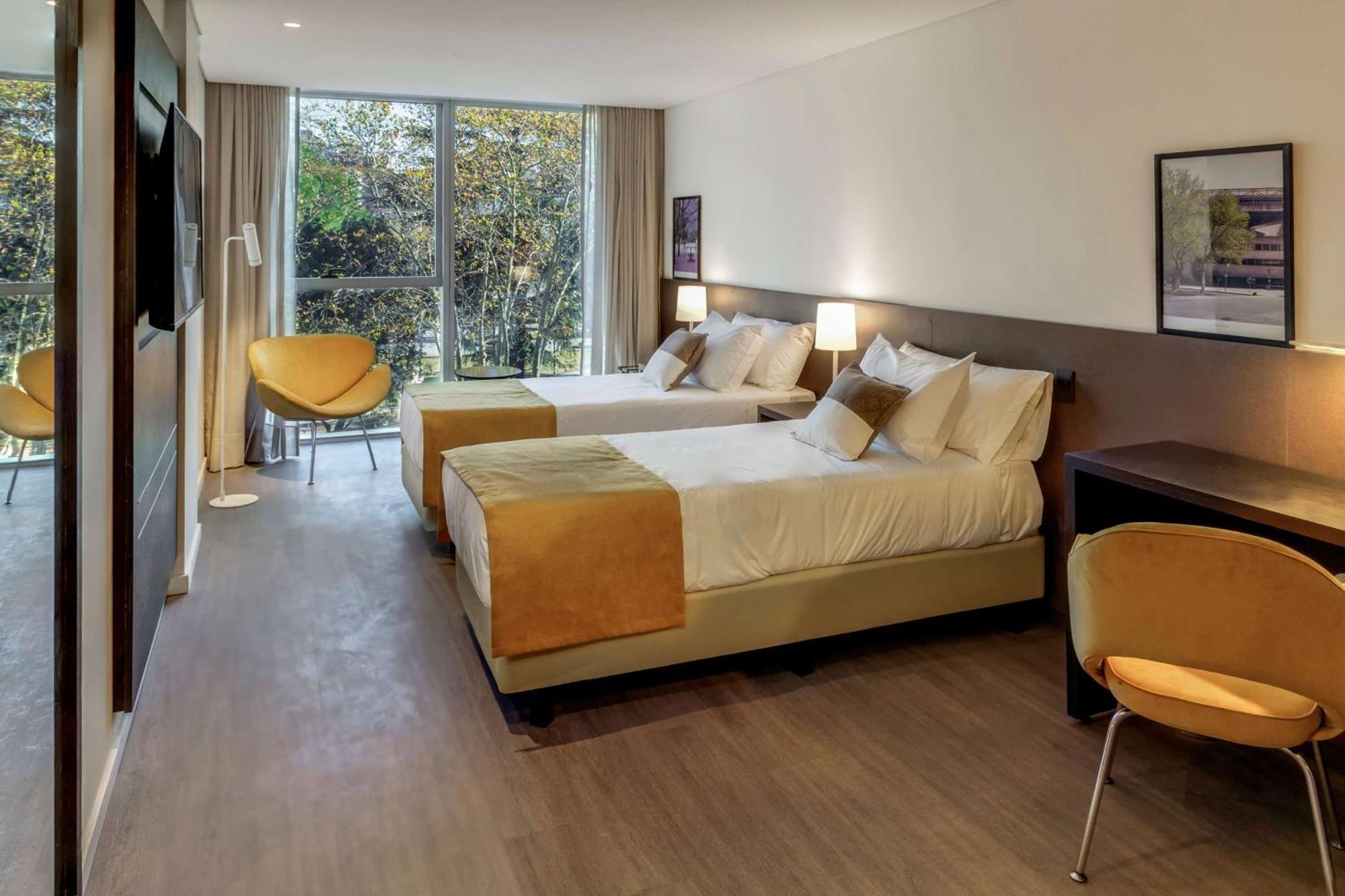 Hotel Dazzler By Wyndham La Plata Extérieur photo